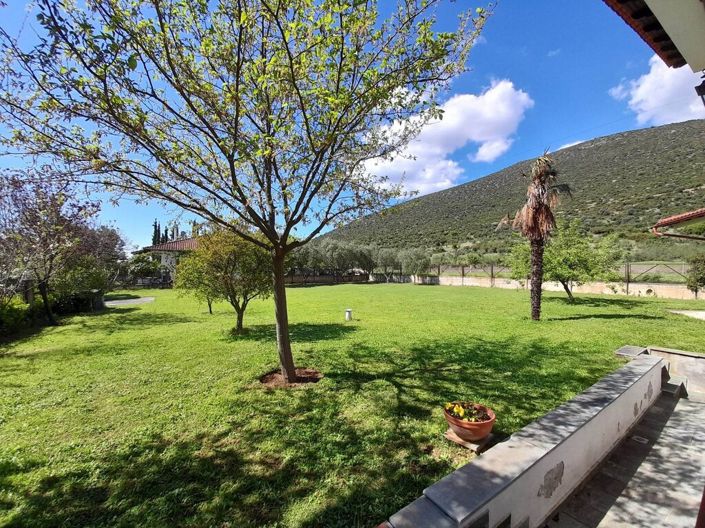 Image No.5-Propriété de 4 chambres à vendre à Halkidiki