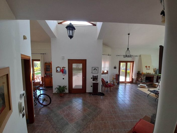 Image No.9-Propriété de 4 chambres à vendre à Halkidiki