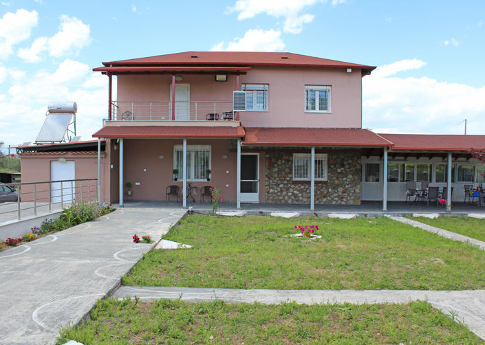 Image No.2-Propriété de 4 chambres à vendre à Pieria