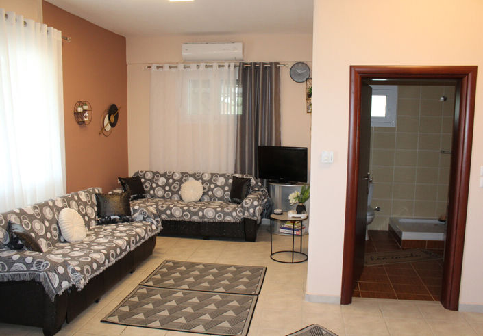 Image No.6-Propriété de 4 chambres à vendre à Pieria