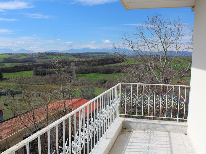 Image No.17-Propriété de 8 chambres à vendre à Katerini