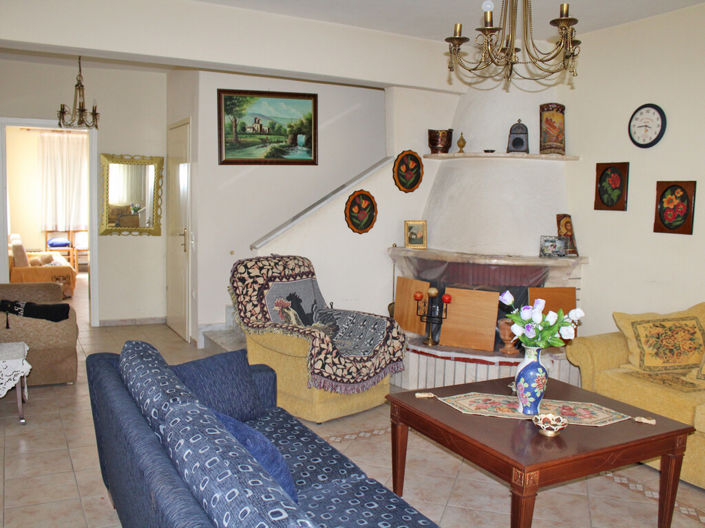 Image No.4-Propriété de 8 chambres à vendre à Katerini