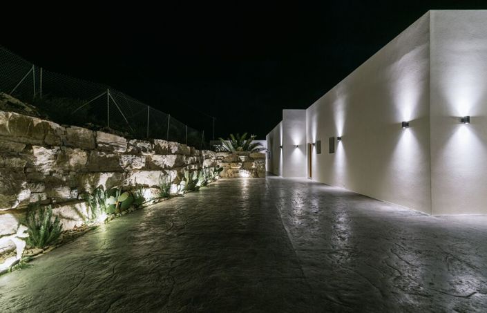 Image No.30-4 Bed Villa for sale