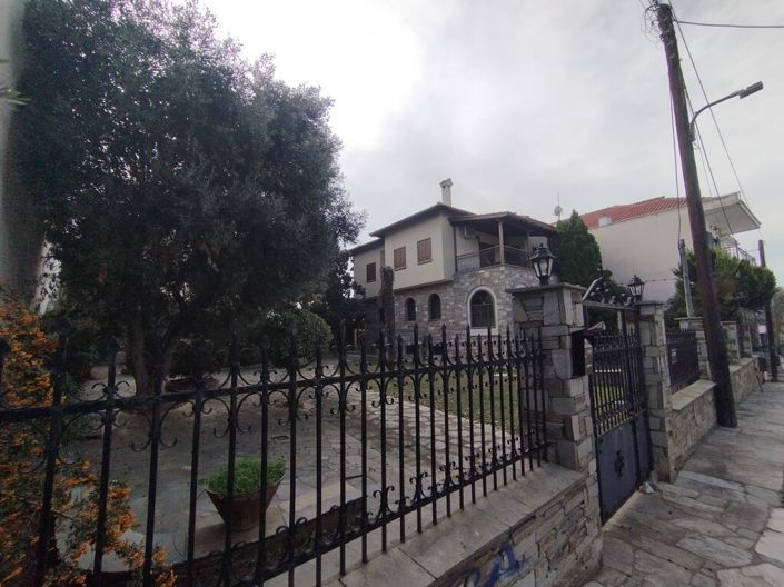 Image No.2-4 Bed Villa for sale