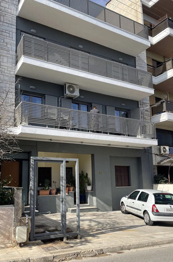 Image No.1-3 Bed Flat for sale
