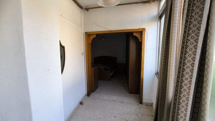 Image No.11-5 Bed Maisonette for sale