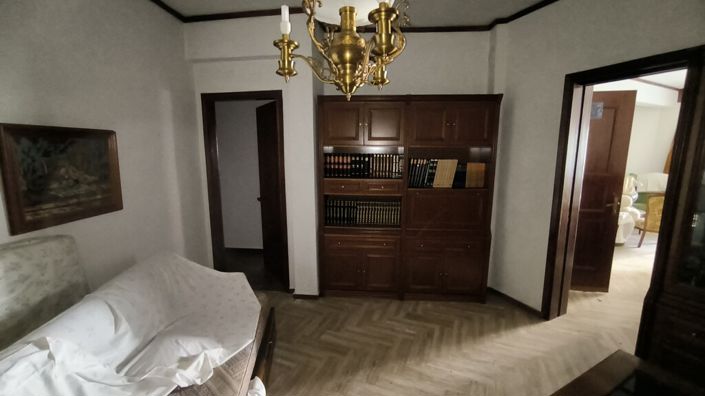 Image No.13-5 Bed Maisonette for sale