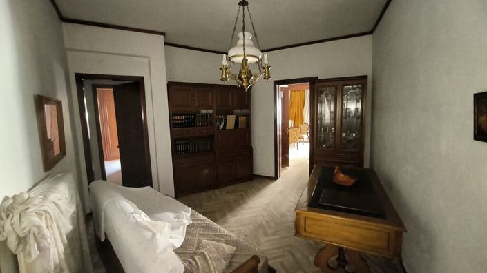 Image No.18-5 Bed Maisonette for sale