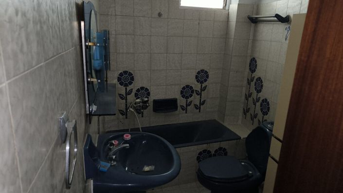 Image No.20-5 Bed Maisonette for sale