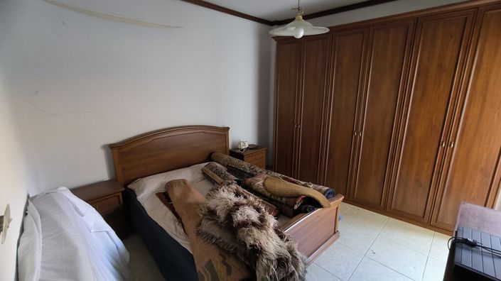 Image No.9-5 Bed Maisonette for sale