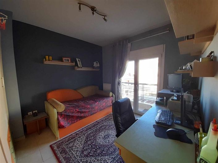 Image No.18-3 Bed Maisonette for sale