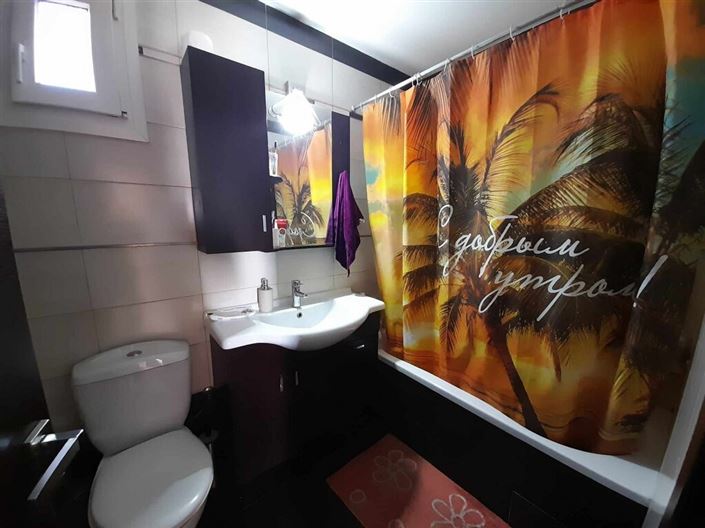 Image No.22-3 Bed Maisonette for sale