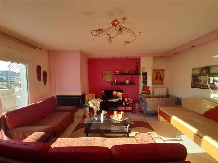 Image No.23-3 Bed Maisonette for sale