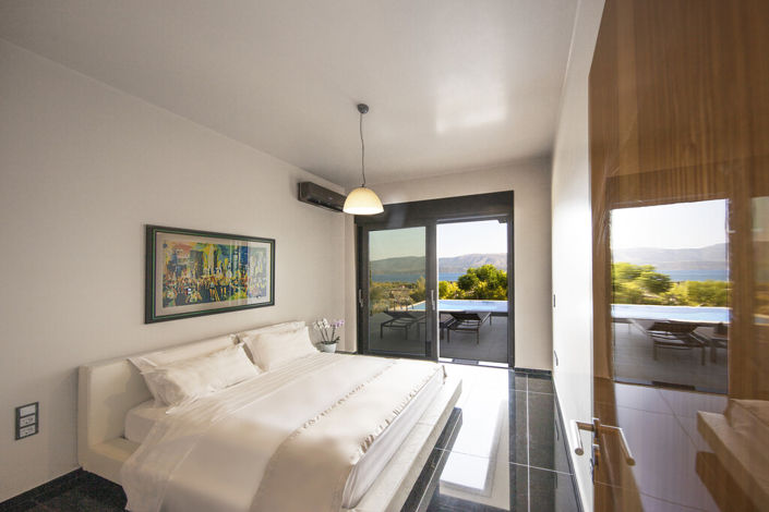 Image No.18-5 Bed Villa for sale