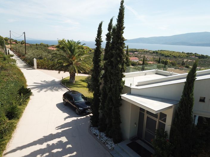 Image No.2-Villa de 5 chambres à vendre à Loutraki