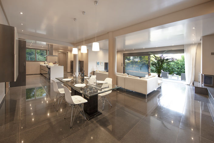 Image No.3-5 Bed Villa for sale