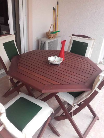 Image No.13-2 Bed Flat for sale