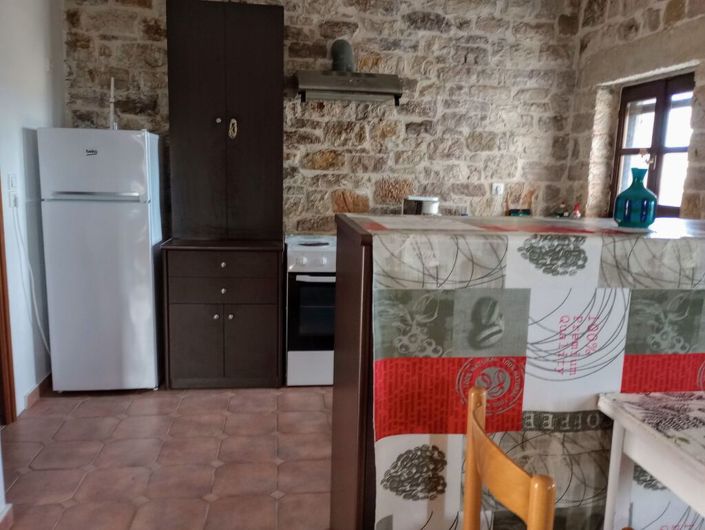 Image No.17-3 Bed Property for sale