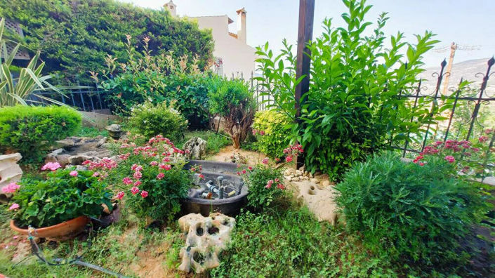 Image No.14-3 Bed Property for sale