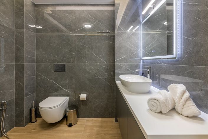 Image No.14-4 Bed Maisonette for sale