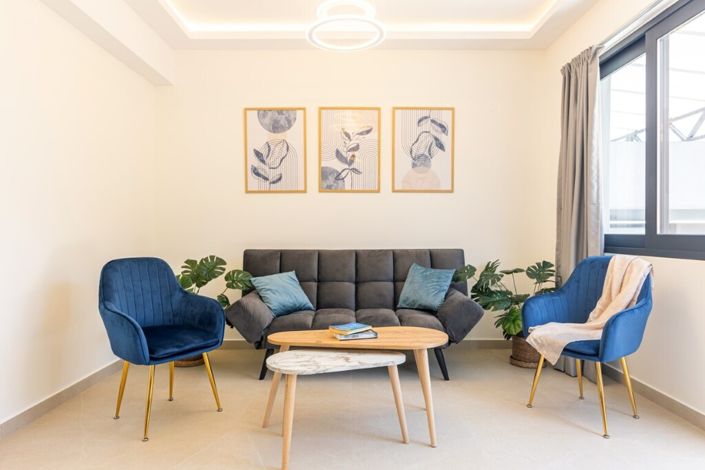 Image No.20-4 Bed Maisonette for sale