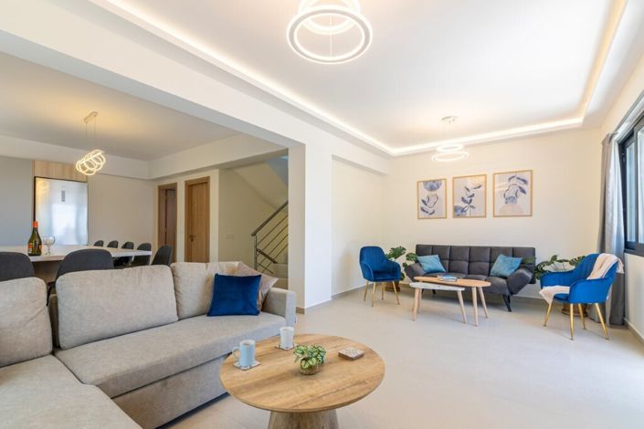 Image No.5-4 Bed Maisonette for sale