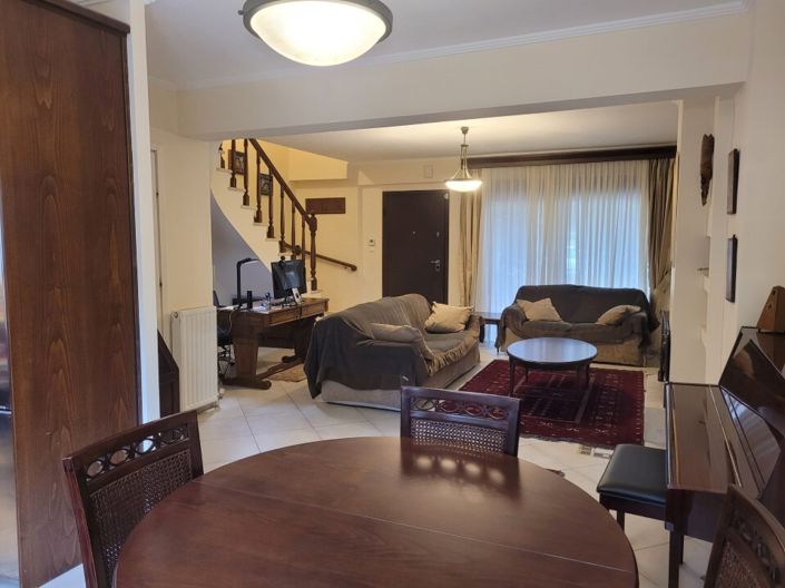 Image No.5-3 Bed Maisonette for sale