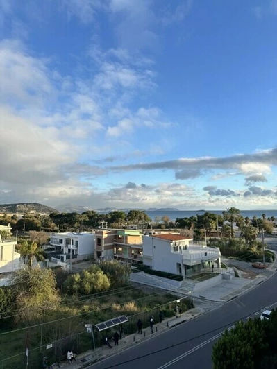 Image No.19-3 Bed Maisonette for sale