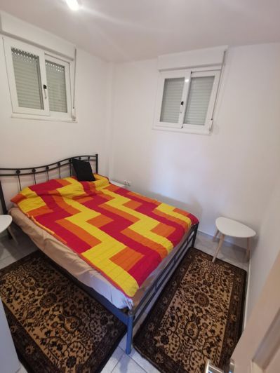 Image No.23-4 Bed Property for sale