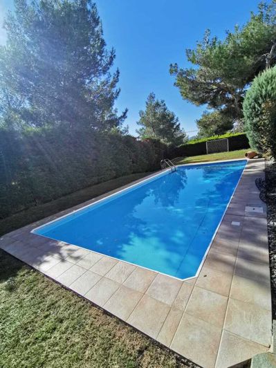 Image No.4-4 Bed Property for sale