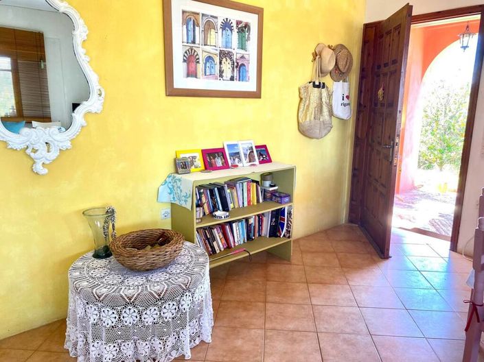 Image No.7-4 Bed Property for sale