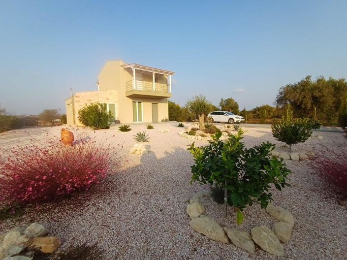 Image No.2-3 Bed Property for sale