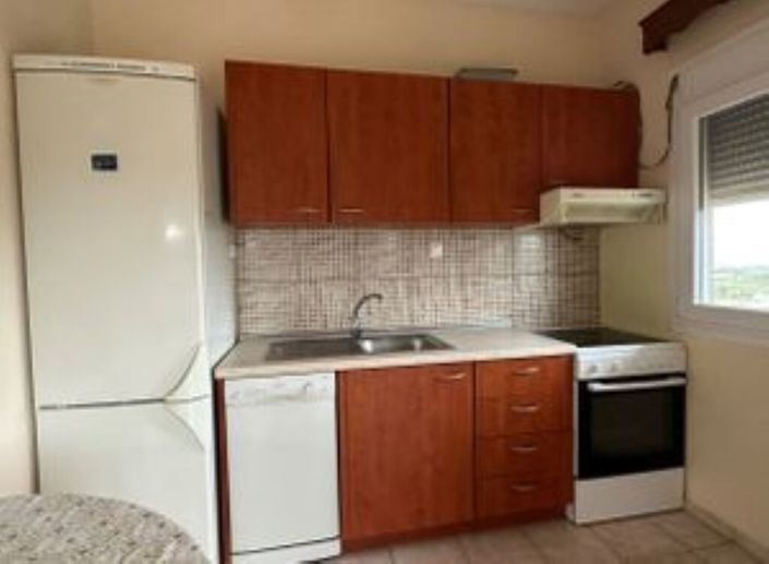 Image No.14-2 Bed Property for sale