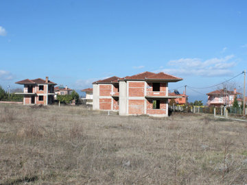 1 - Olympos, Propriété