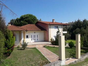 Photo 2 - Cottage 185 m² in Central Macedonia