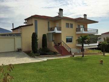 Photo 2 - Cottage 440 m² in Thessaloniki