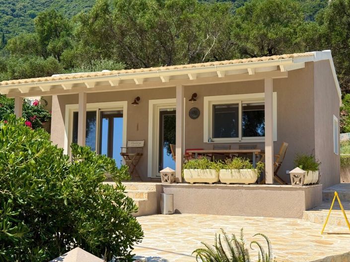 Image No.10-1 Bed Villa for sale