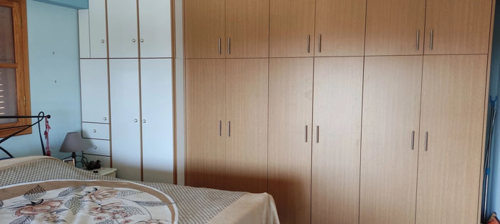 Image No.12-3 Bed Property for sale