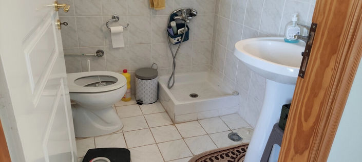 Image No.16-3 Bed Property for sale