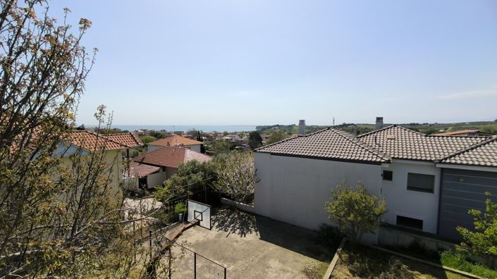 Image No.21-4 Bed Property for sale