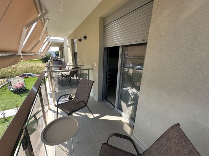 Image No.9-2 Bed Maisonette for sale