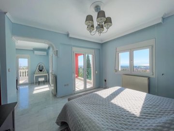 Photo 12 - Villa 210 m² in Thessaloniki