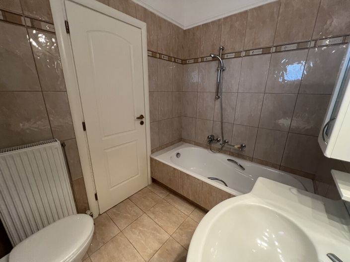 Image No.24-5 Bed Villa for sale