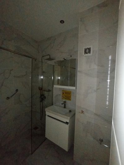 Image No.10-2 Bed Flat for sale