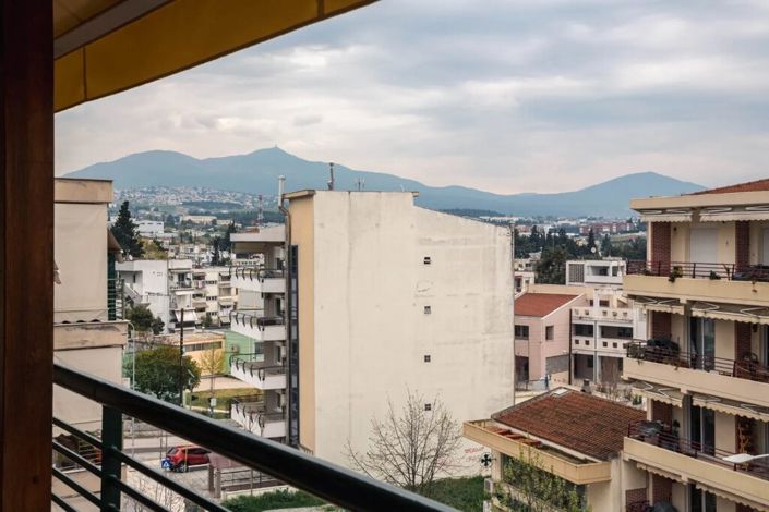 Image No.21-3 Bed Flat for sale