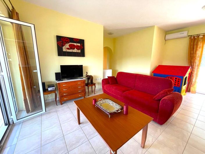 Image No.18-Propriété de 3 chambres à vendre à Sinarades