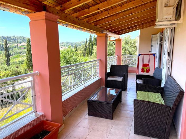 Image No.19-Propriété de 3 chambres à vendre à Sinarades