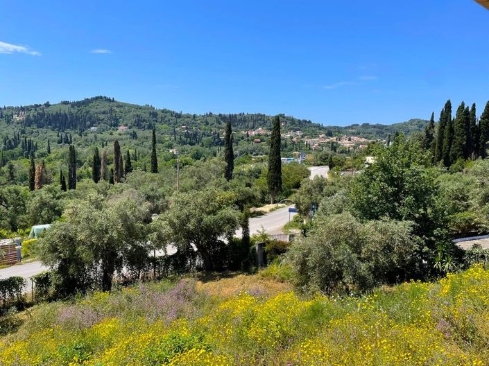 Image No.5-Propriété de 3 chambres à vendre à Sinarades