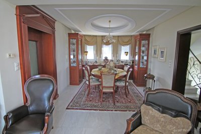 Photo 13 - Villa 442 m² in Central Macedonia
