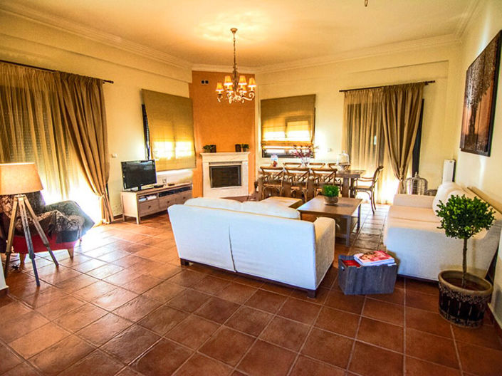 Image No.7-3 Bed Property for sale